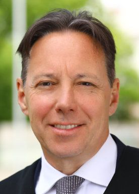 Dr. Christoph Reusch